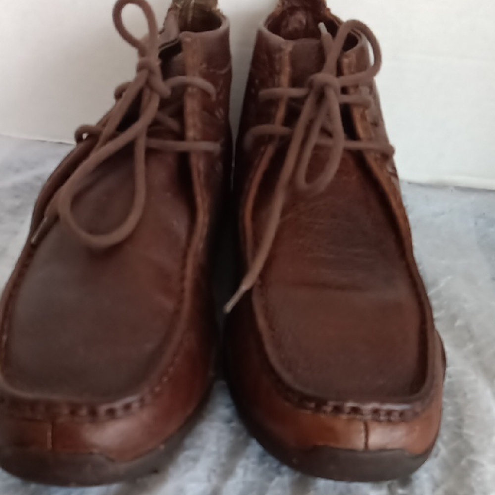 UGG Men's Brown Chukka Boots